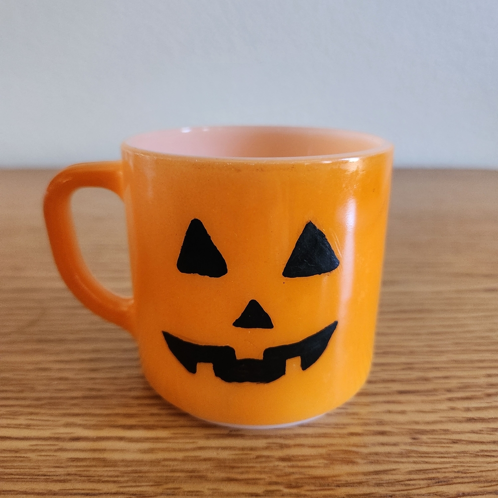 Vintage Federal Glass Hand Painted Halloween Orange Pumpkin Coffee/Tea Mug